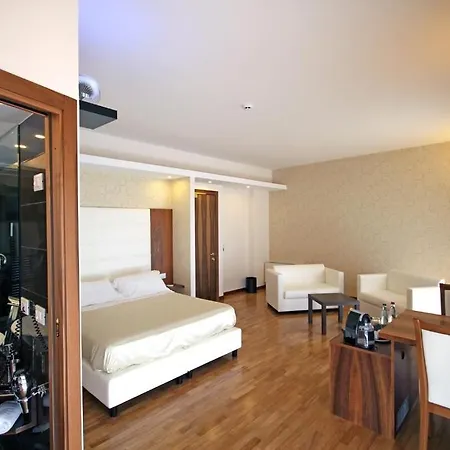 Hotell Harri's 4*